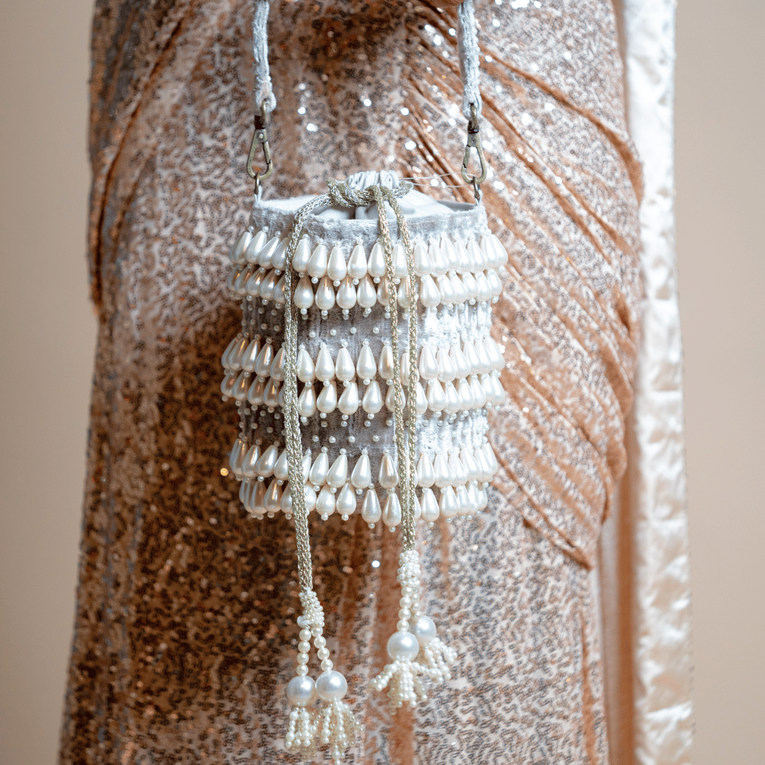 Cloud Pearl Elegence Potli