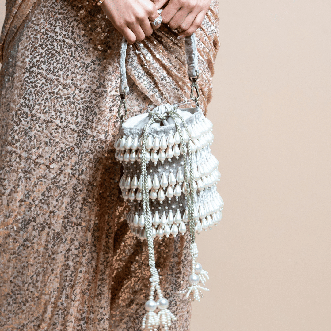 Cloud Pearl Elegence Potli