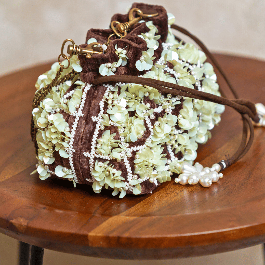Vintage Garden Potli