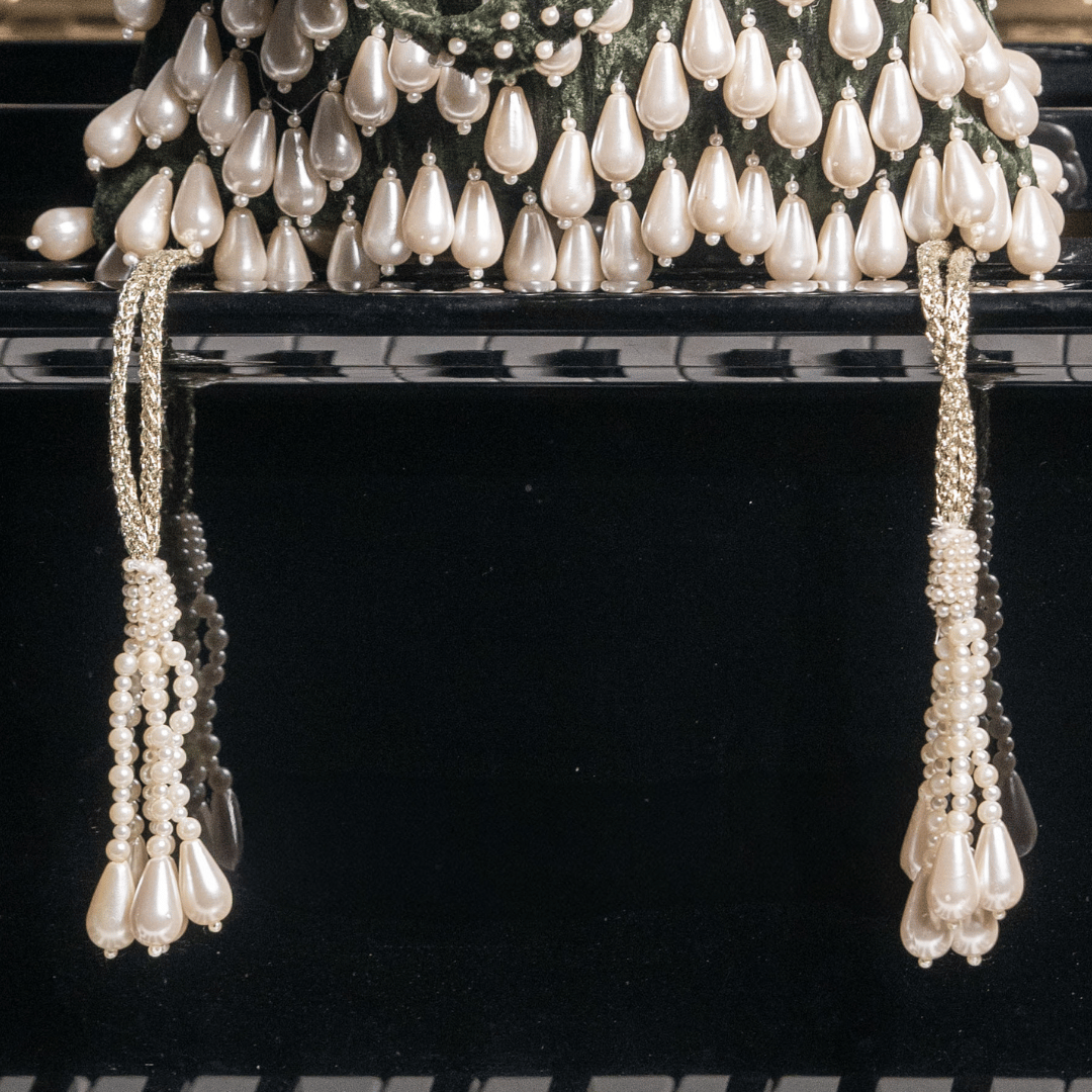 Sage Pearl Cascade Potli