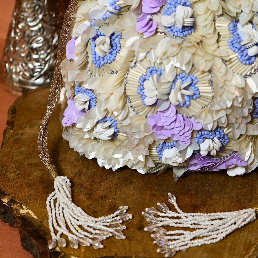 Lilac Frost Potli