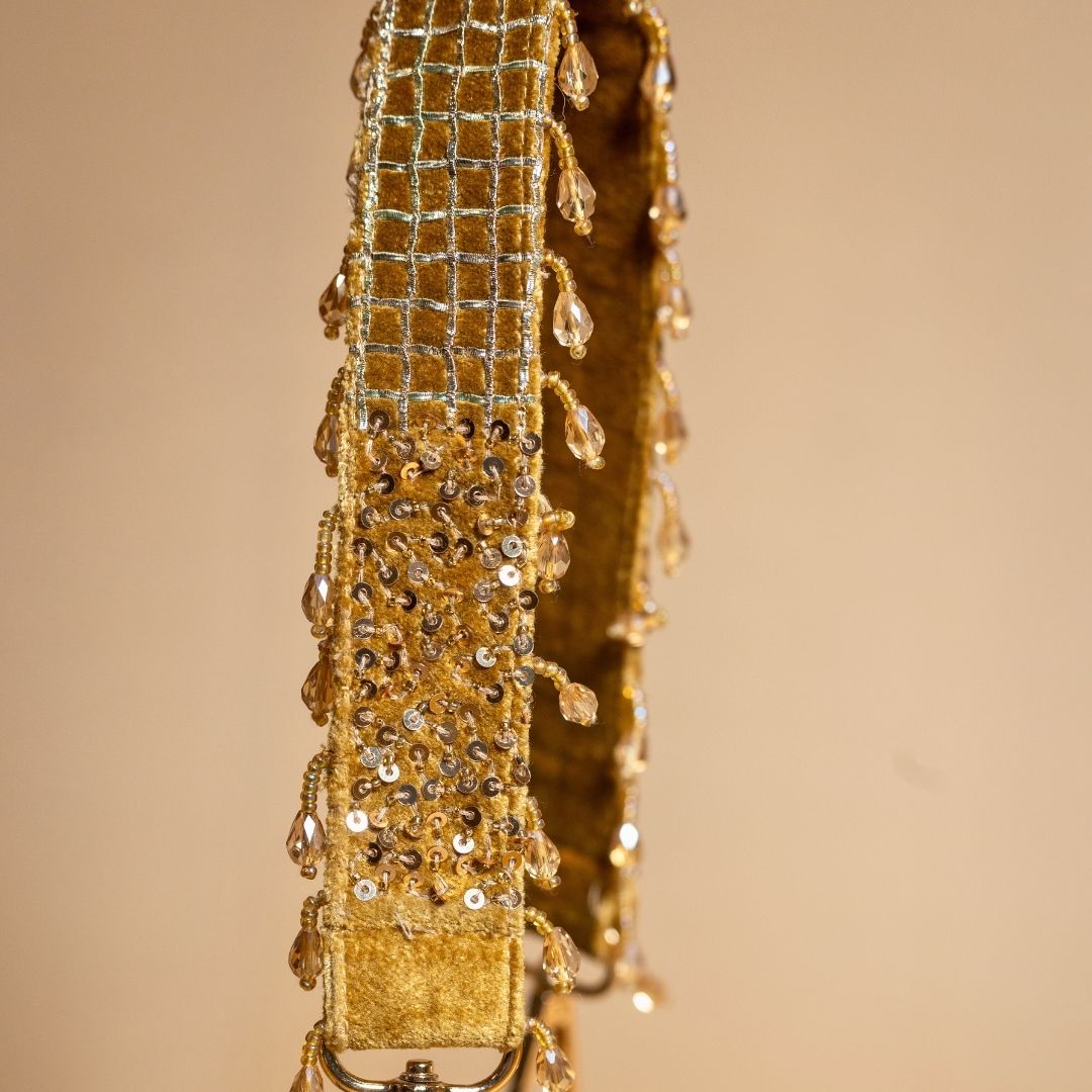 Jashn Sequin Potli