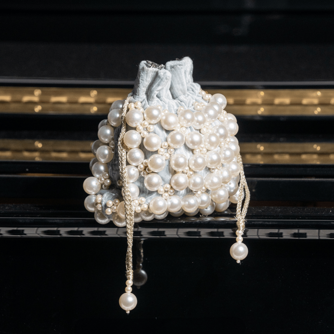 Lustrous Pearl Potli