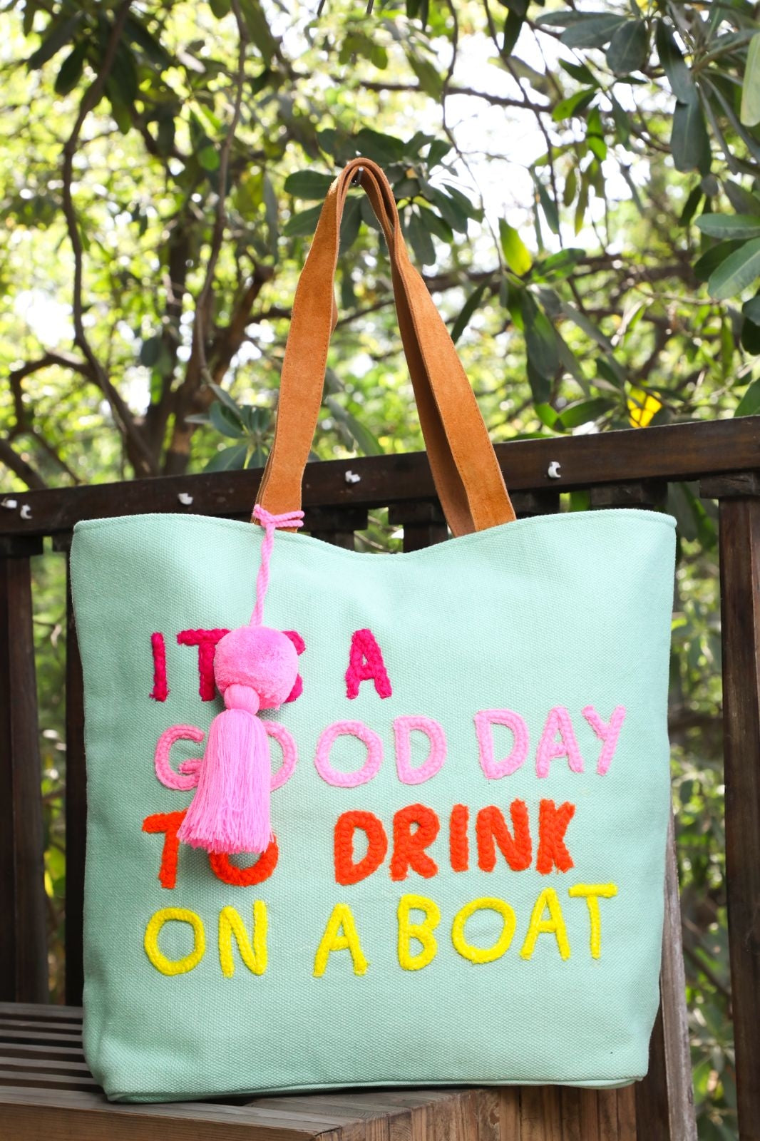 Aquila Green Tote Bag