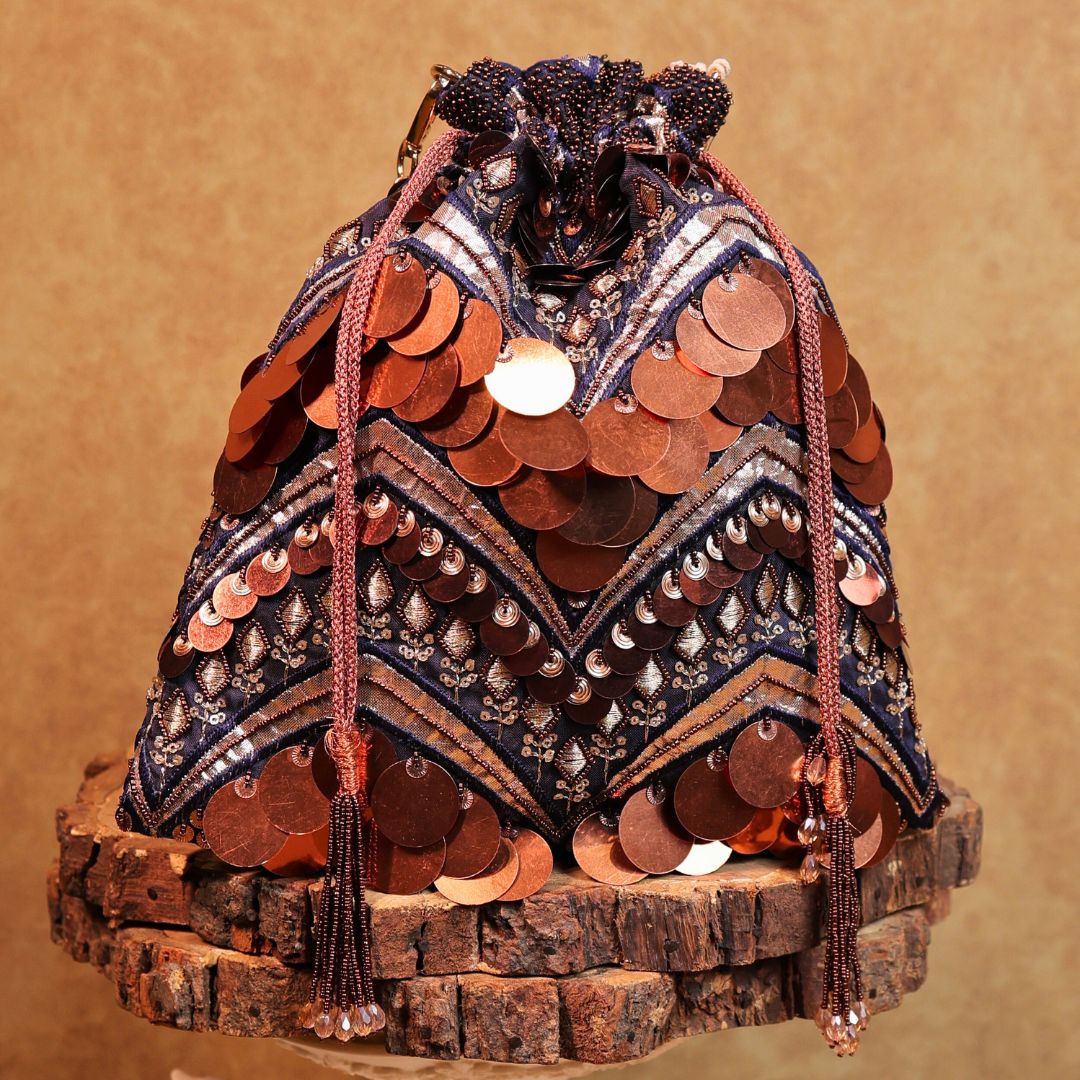 Taraaya Copper Potli