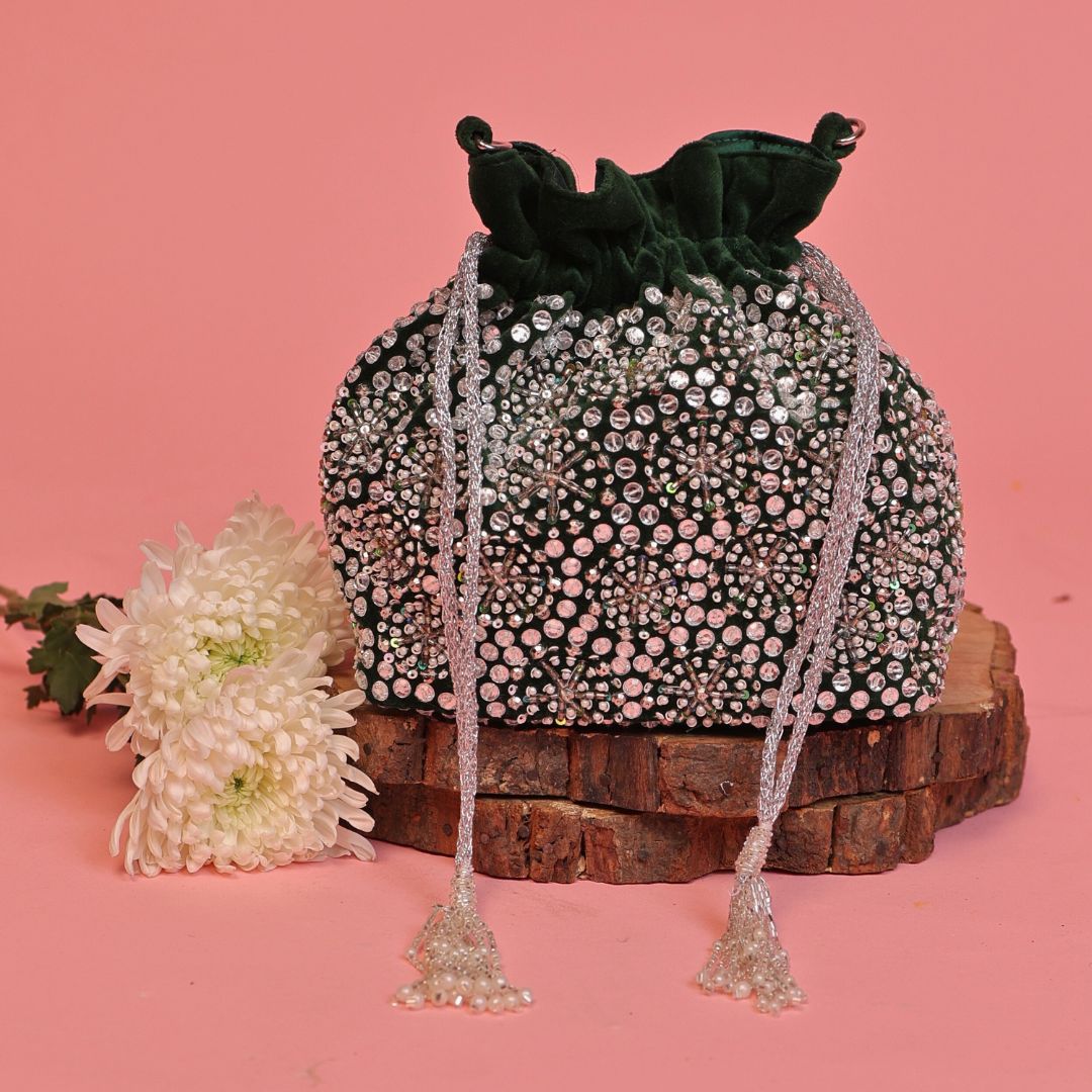 Emerald Noor Velvet Potli