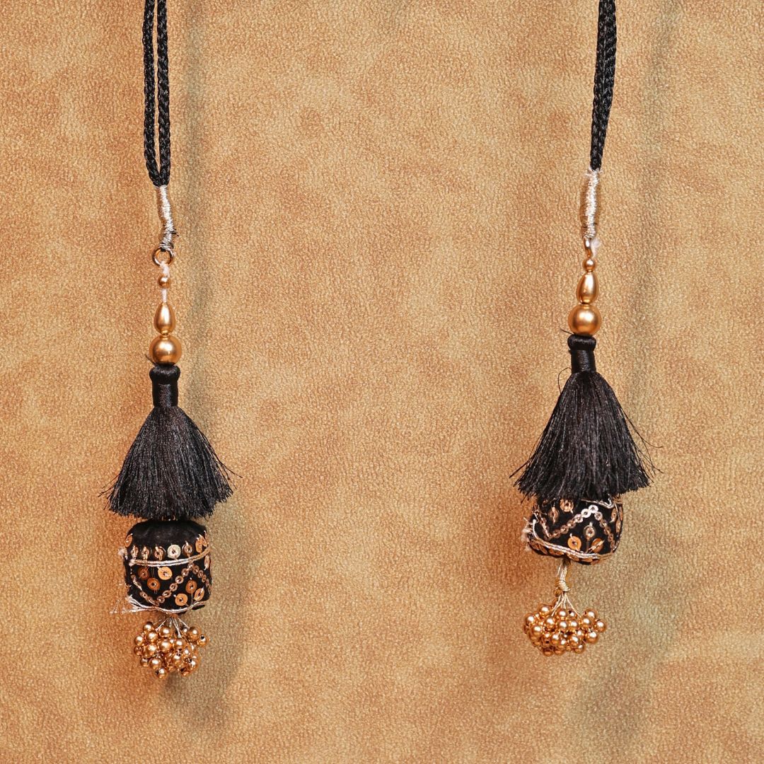 Kohinoor Black Velvet Potli