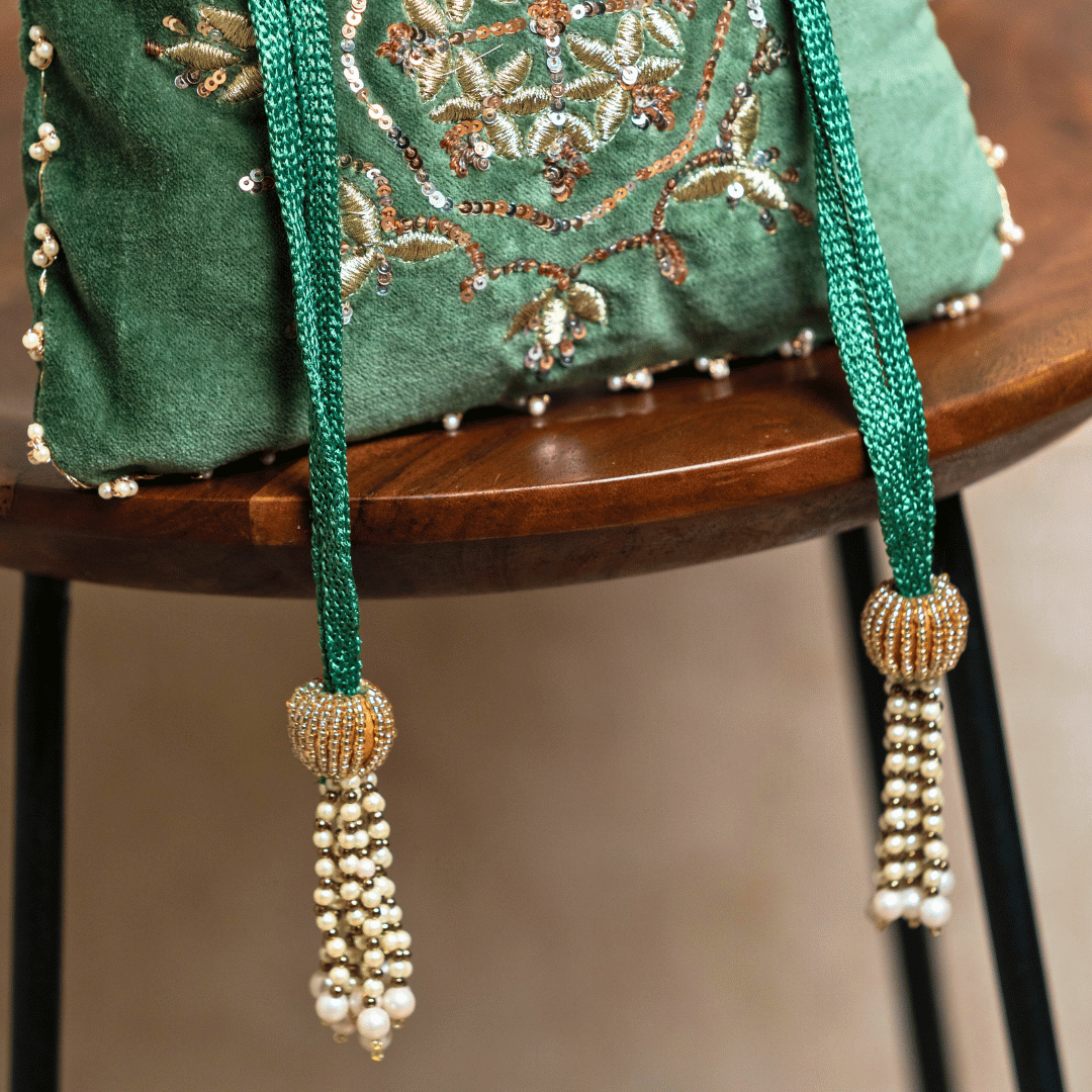 Velvet Green Opulance Potli
