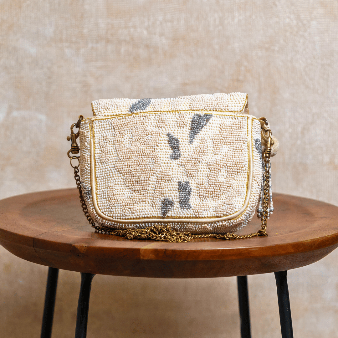 Margot sling bag