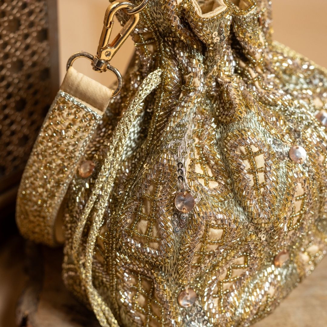 Camilla Gold Potli