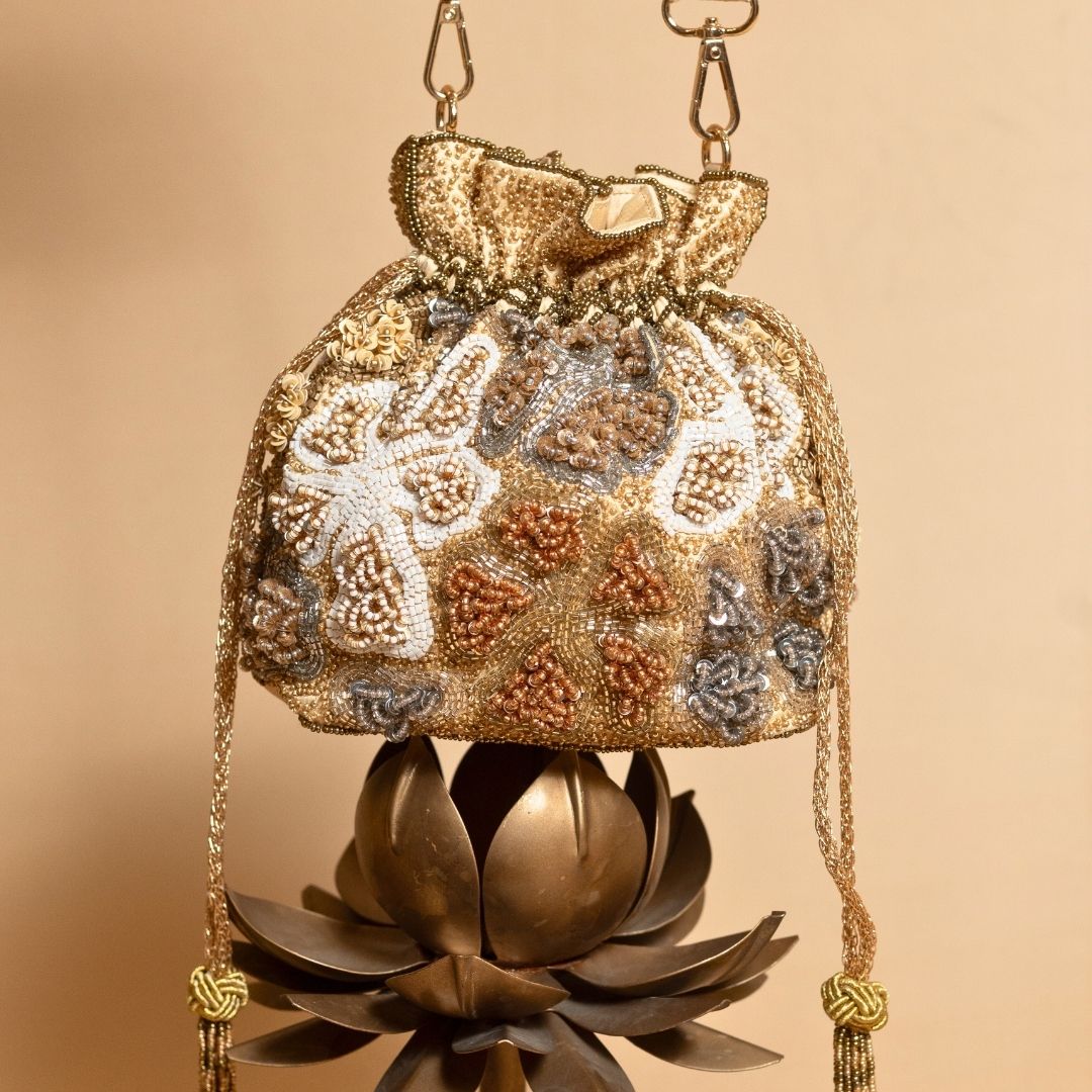 Aurelia Gold
