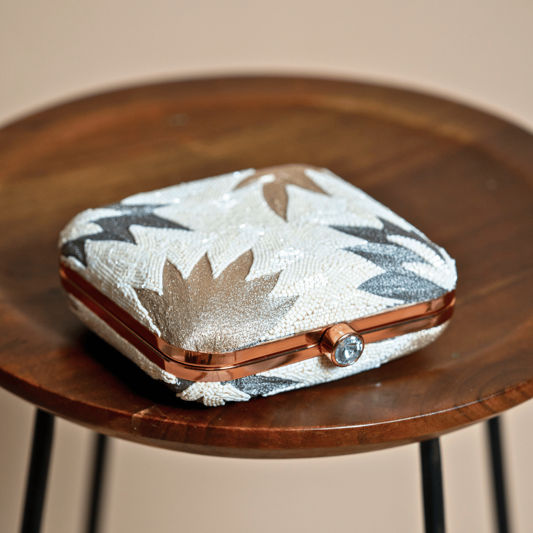 Silken Spark Clutch